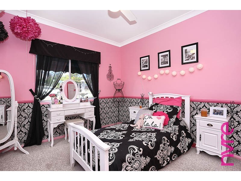 5 Thirlestane Terrace, Narangba QLD 4504