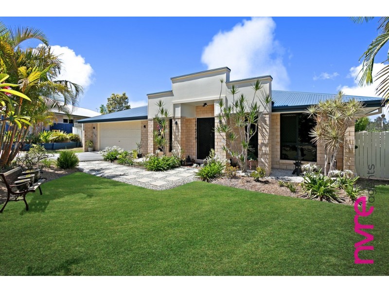 16 Baroon Place, Narangba QLD 4504