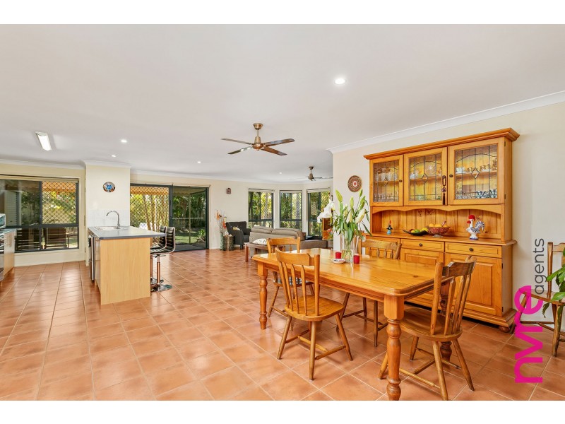 16 Baroon Place, Narangba QLD 4504