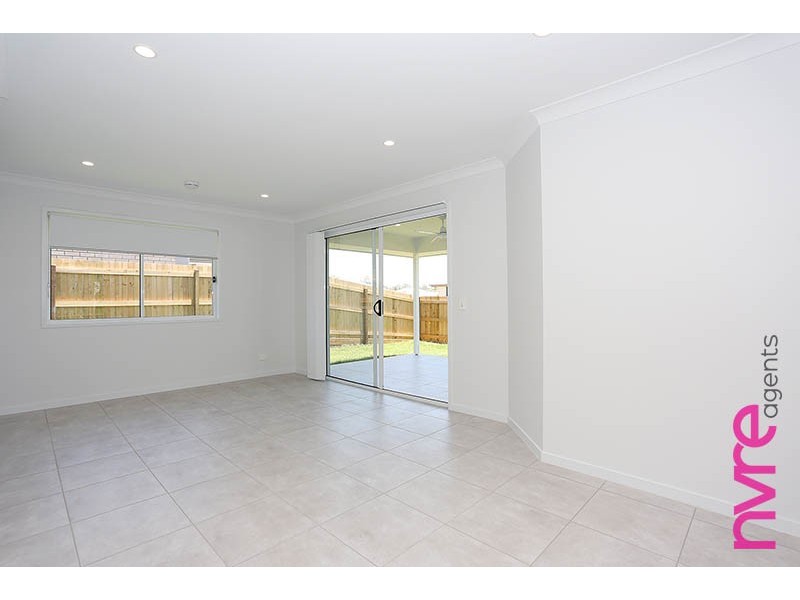 60 Greenhaven Circuit, Narangba QLD 4504