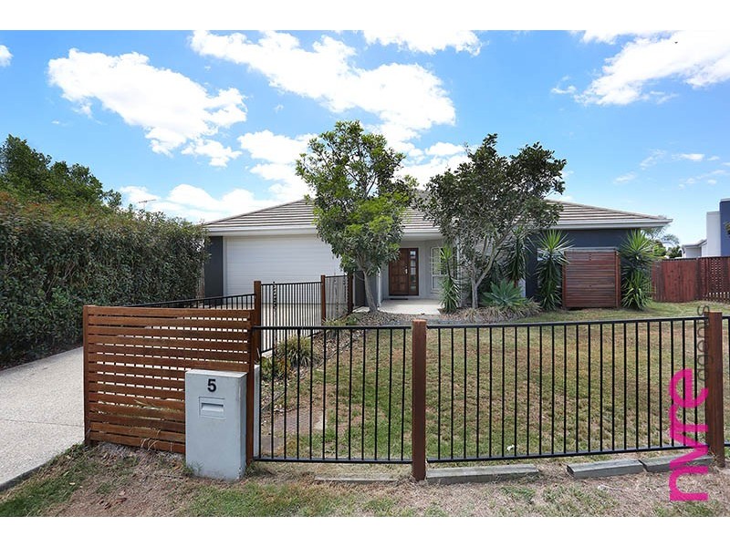 5 Angophora Close, Narangba QLD 4504
