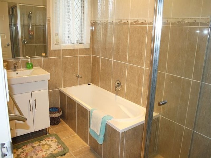 27 Maidenhair Drive, Narangba QLD 4504