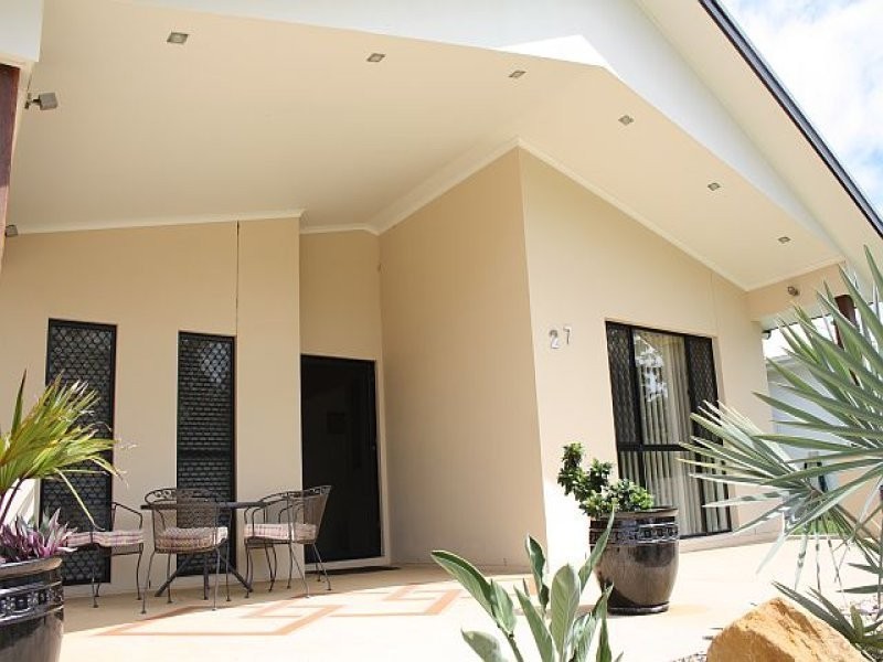 27 Maidenhair Drive, Narangba QLD 4504