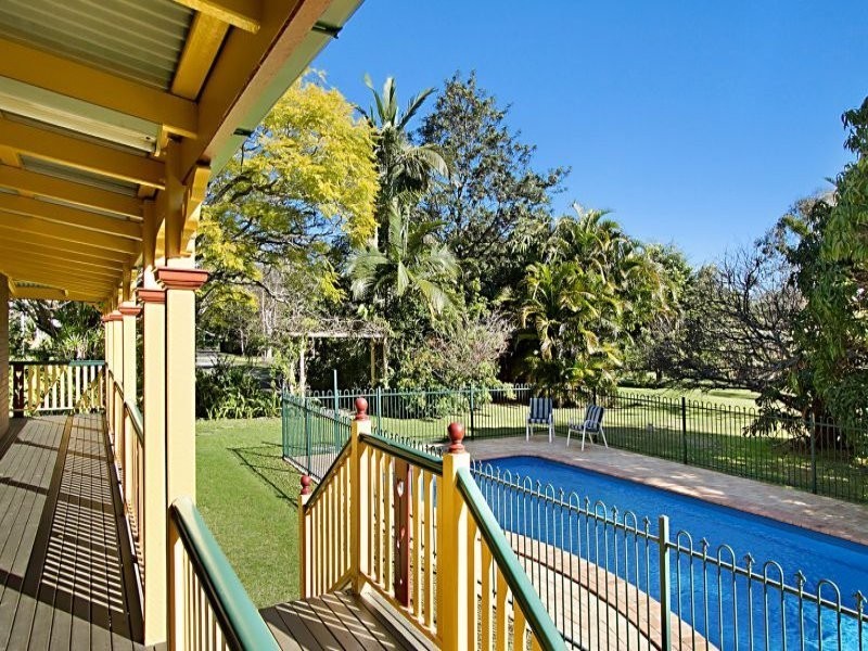 8-12 Mavis Road, Morayfield QLD 4506