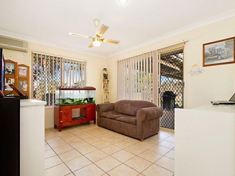 25 Ridgewood Drive, Burpengary QLD 4505