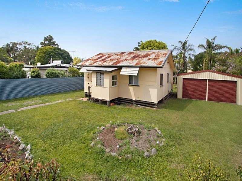 73 Pumicestone Road, Caboolture QLD 4510