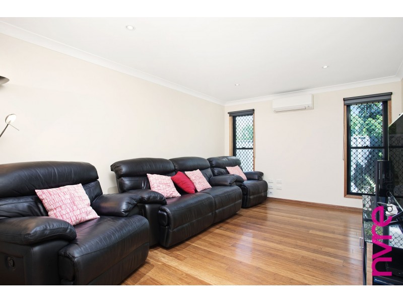 18 Cootamundra Crescent, Narangba QLD 4504