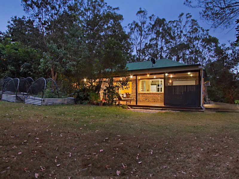 7 Franklin Crescent, Morayfield QLD 4506