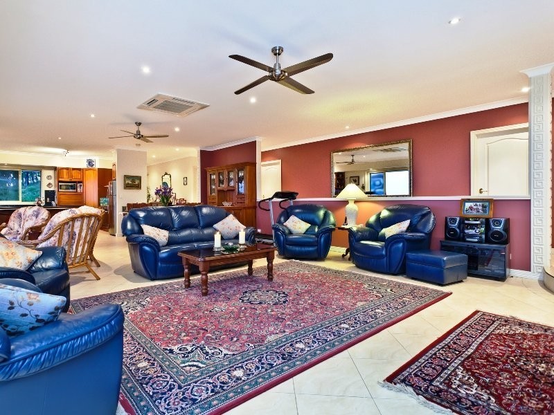 8/69-71 MCNAMARA Road, Rocksberg QLD 4510