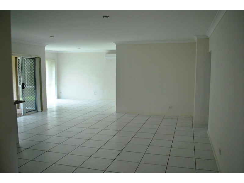 2 Lilly Anna Lane, Narangba QLD 4504