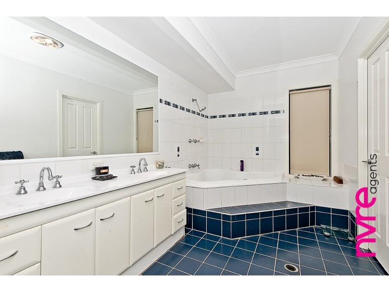 8 Mannikin Street, Narangba QLD 4504