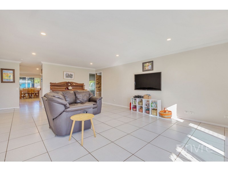 8 Fernando Street, Burpengary QLD 4505