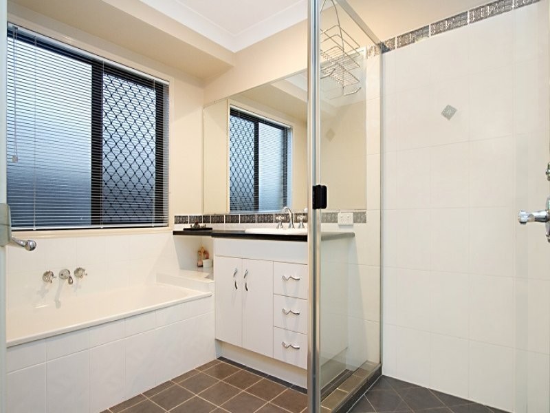 13 Saint Clair Court, Narangba QLD 4504
