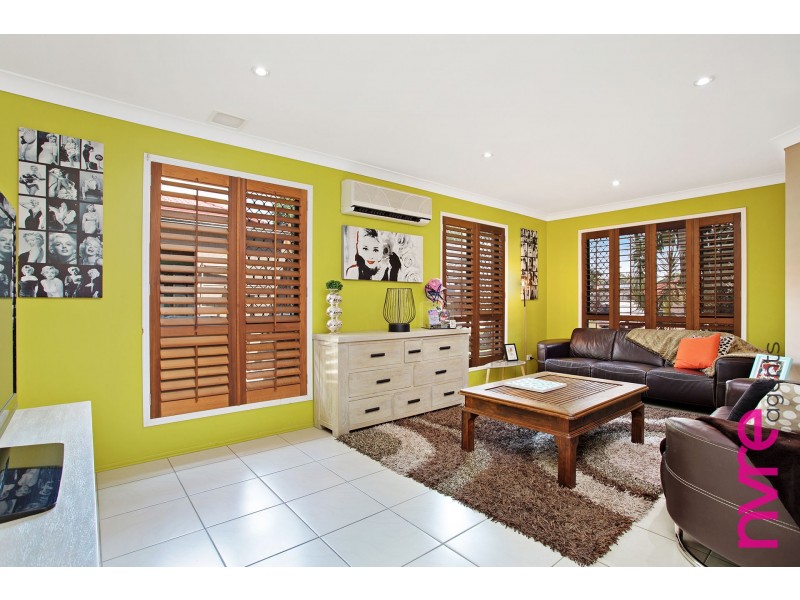 15 Raffindale Ave, Dakabin QLD 4503