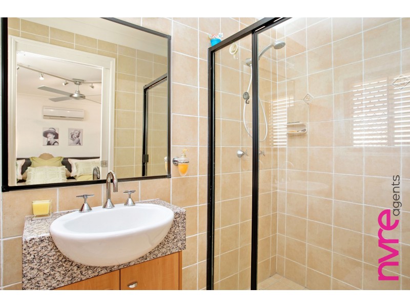 15 Raffindale Ave, Dakabin QLD 4503