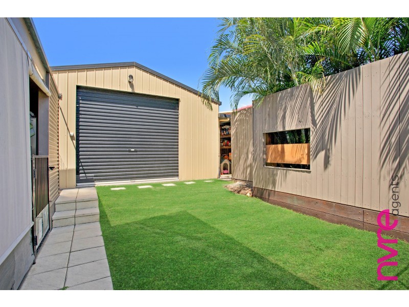 15 Raffindale Ave, Dakabin QLD 4503