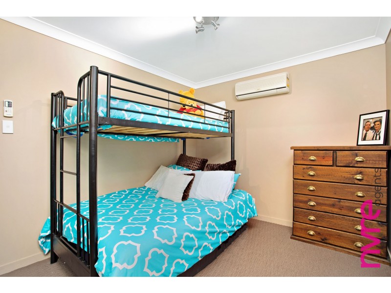 15 Raffindale Ave, Dakabin QLD 4503