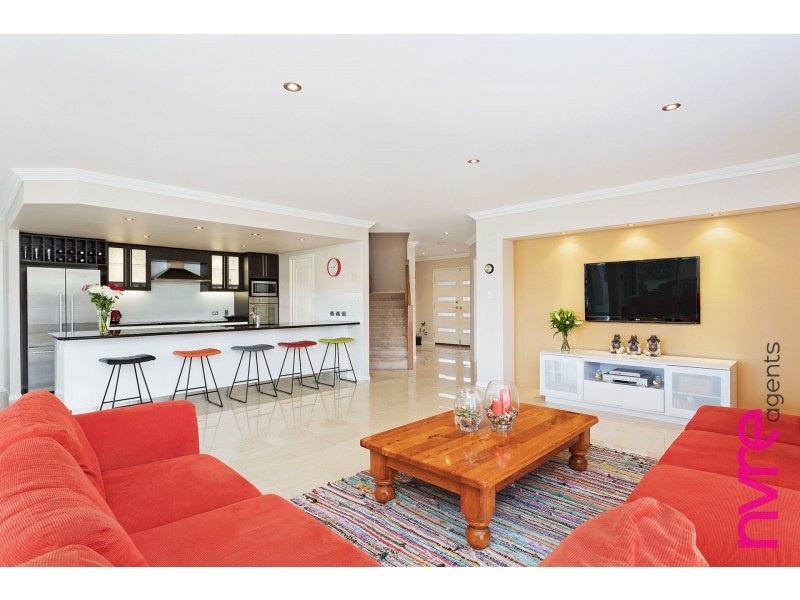 10 Guinea Crescent, Narangba QLD 4504