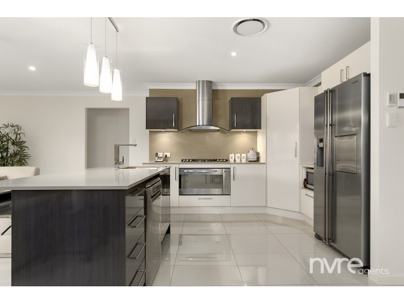 61 Jinibara Crescent, Narangba QLD 4504