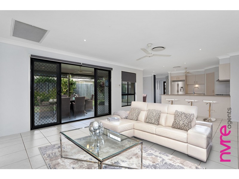 7 Coronata Crescent, Narangba QLD 4504