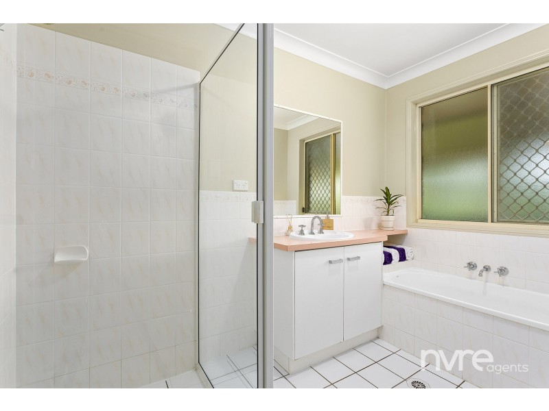 5 Guava Place, Narangba QLD 4504