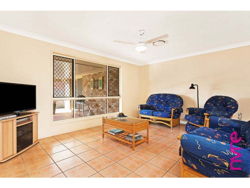 6 Peachester Court, Deception Bay QLD 4508