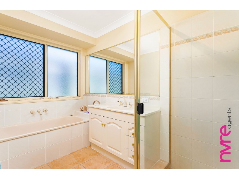 6 Peachester Court, Deception Bay QLD 4508