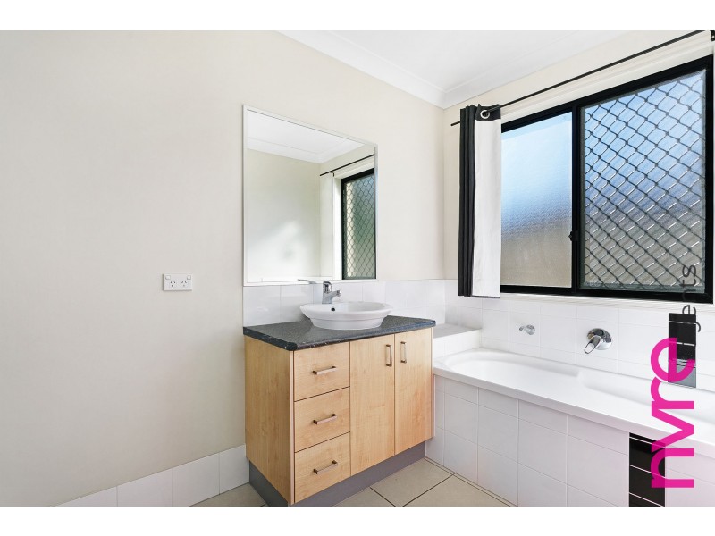 20 Valleyview Street, Narangba QLD 4504