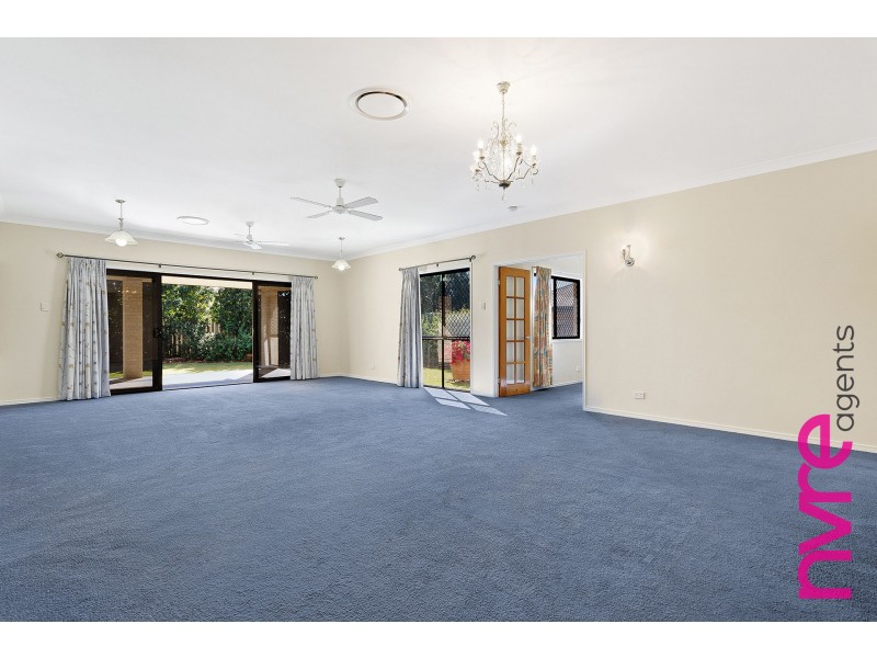 3 Greenlinks Crescent, Narangba QLD 4504