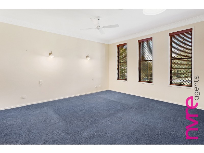 3 Greenlinks Crescent, Narangba QLD 4504