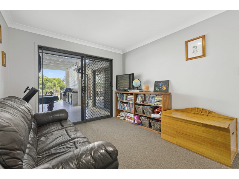 99 Bridges Road, Morayfield QLD 4506