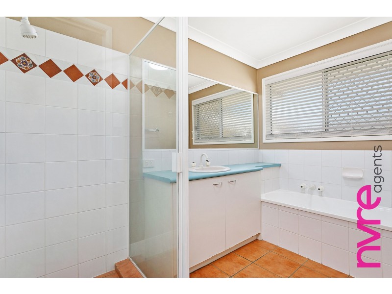 18 Homeworld Drive, Narangba QLD 4504