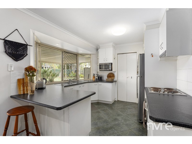 4 Hemlock Court, Narangba QLD 4504