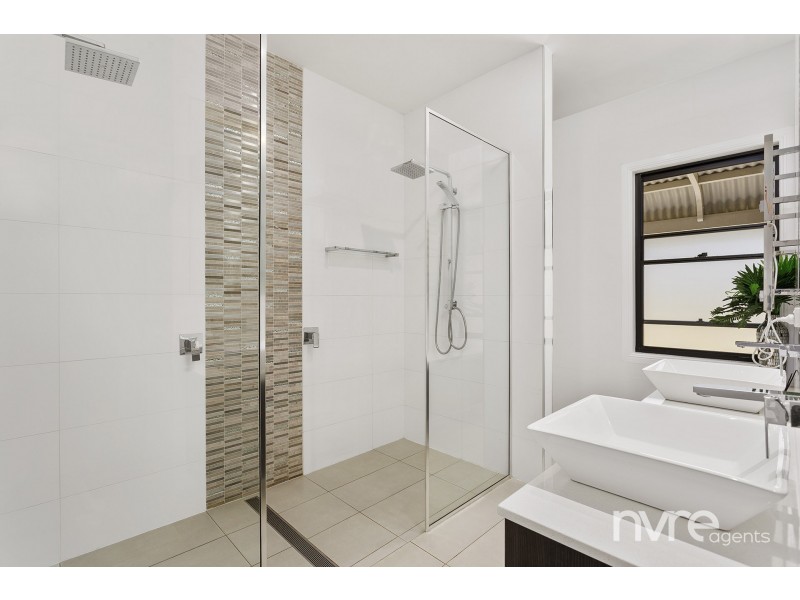 138 J Dobson Road, Morayfield QLD 4506