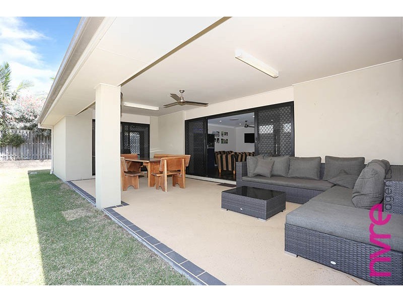 13 Wedgetail Circuit, Narangba QLD 4504