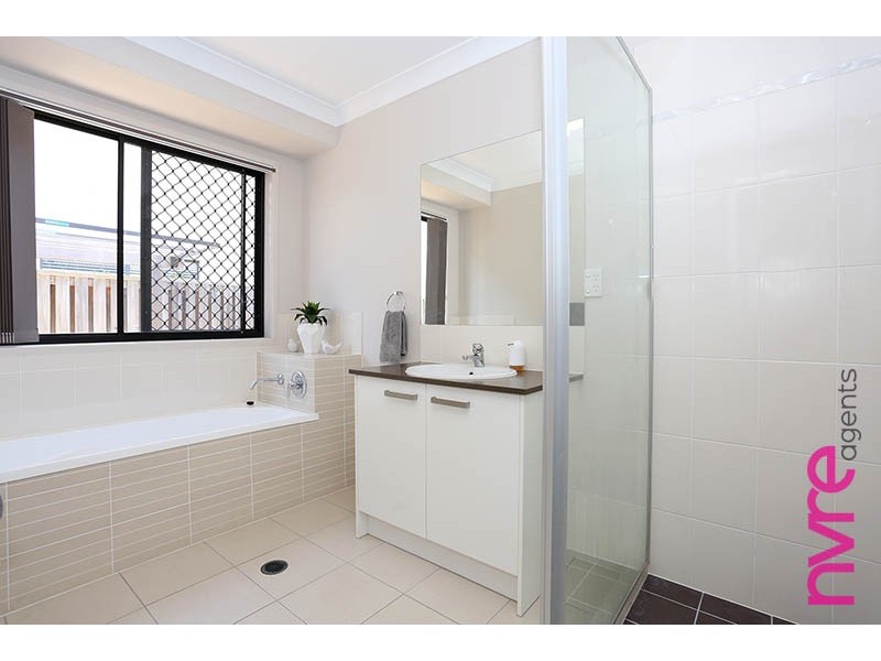 13 Wedgetail Circuit, Narangba QLD 4504