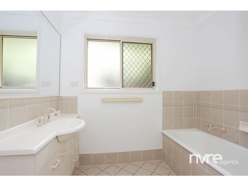 7 Boronia Outlook, Narangba QLD 4504