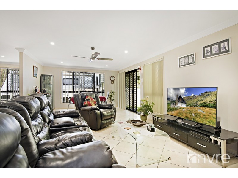 19 Jardine Place, Narangba QLD 4504