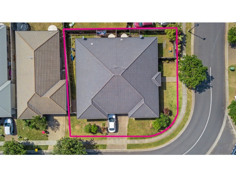 1/22 Lennon Boulevard, Narangba QLD 4504