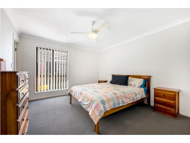 1/22 Lennon Boulevard, Narangba QLD 4504