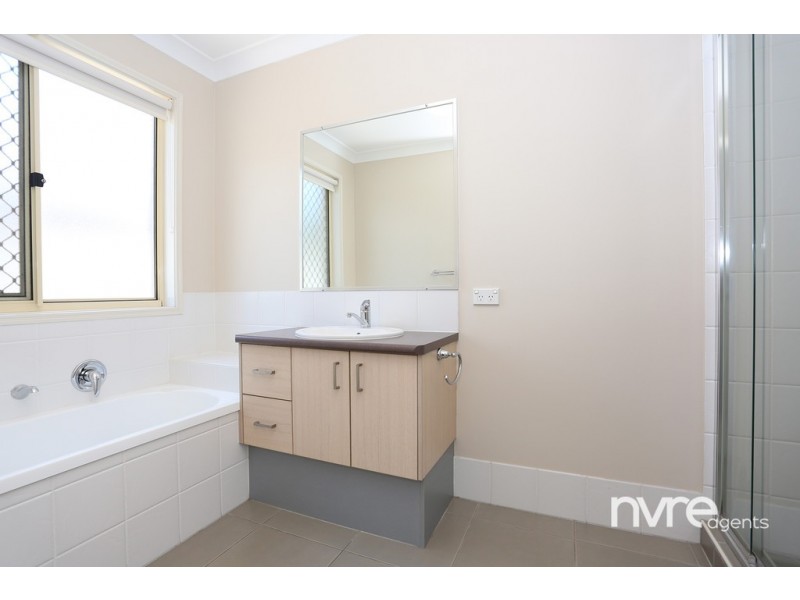 39 Summerhill Drive, Morayfield QLD 4506