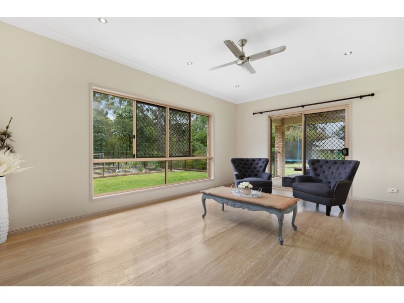 9 Telford Place, Morayfield QLD 4506