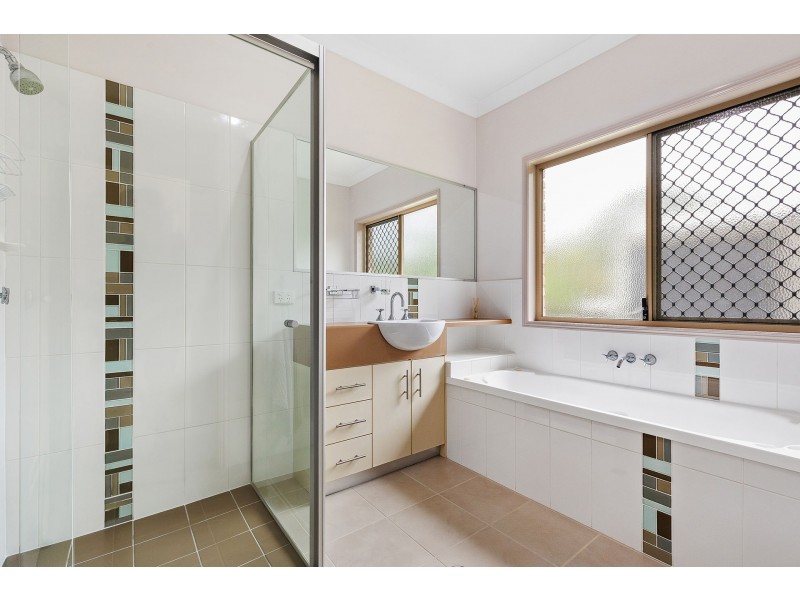 9 Telford Place, Morayfield QLD 4506