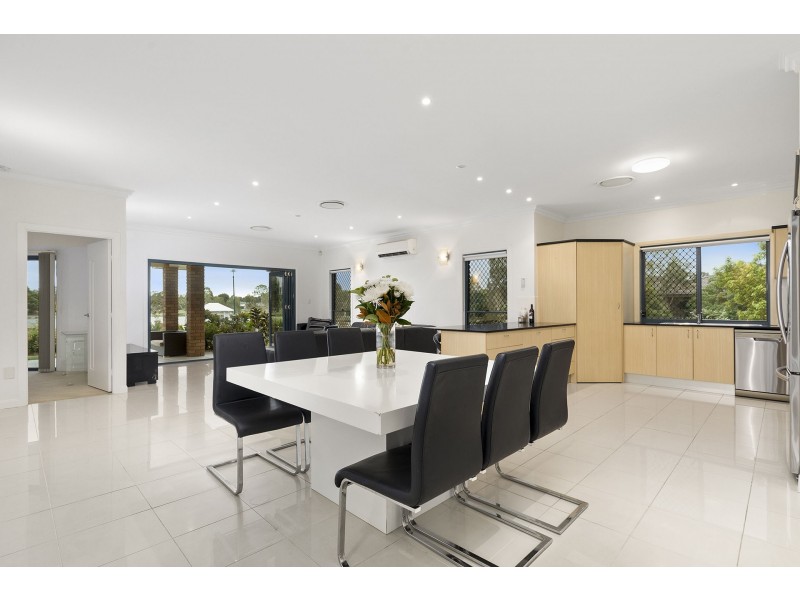 2 Saint Clair Court, Narangba QLD 4504