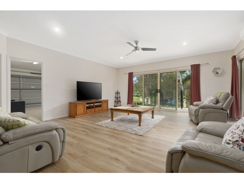2-6 Kassandra Court, Narangba QLD 4504
