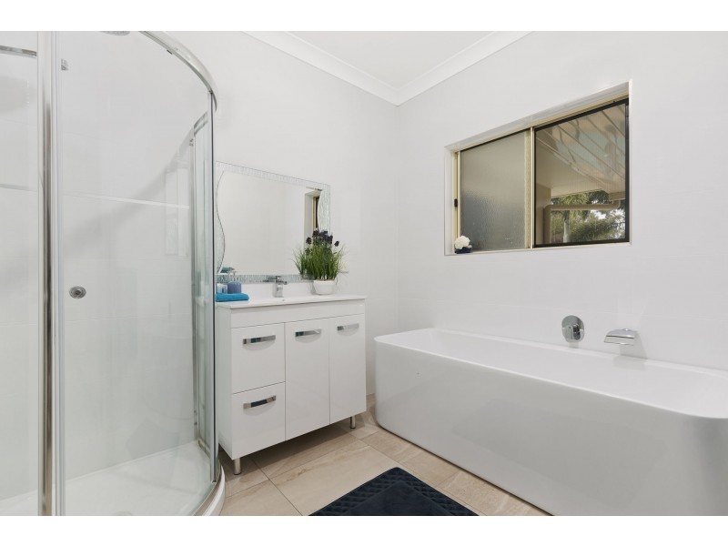 2-6 Kassandra Court, Narangba QLD 4504