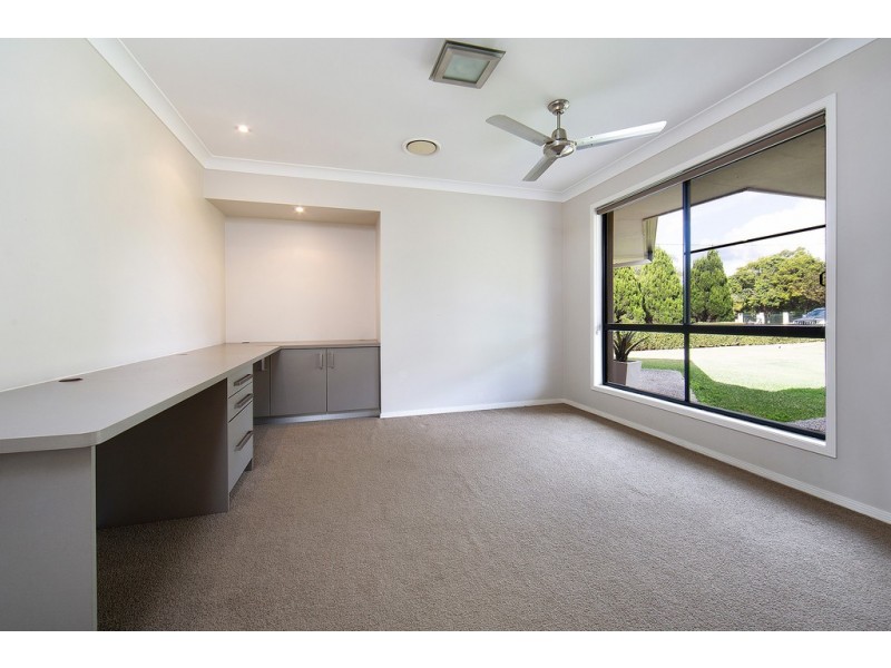 222 Nairn Road, Morayfield QLD 4506
