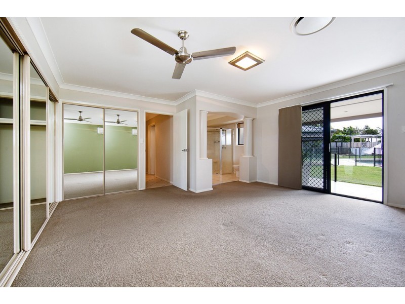 222 Nairn Road, Morayfield QLD 4506