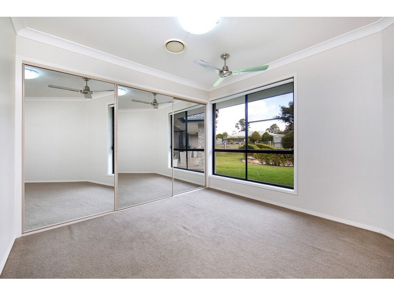 222 Nairn Road, Morayfield QLD 4506