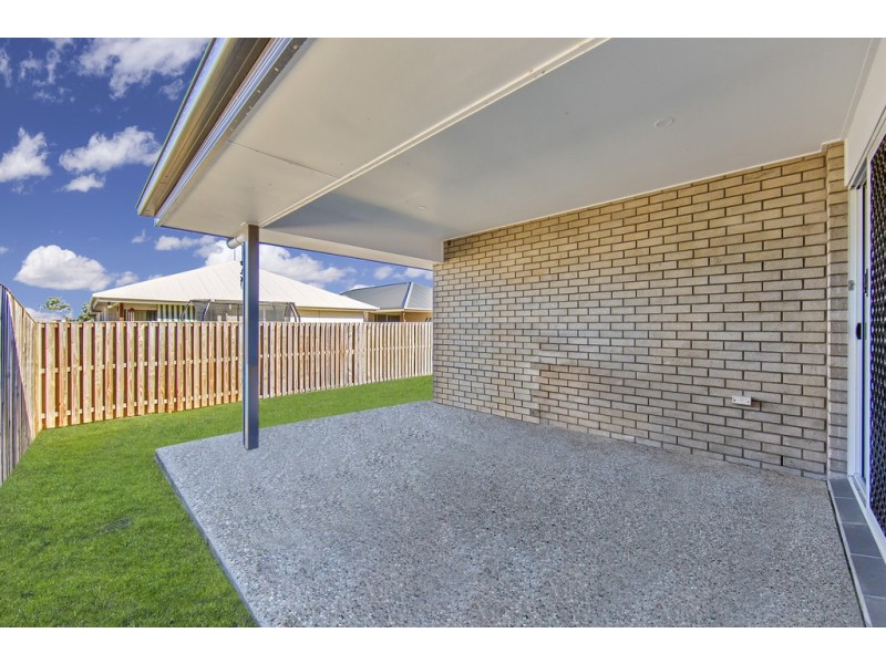 43 Hughes Rd East, Dakabin QLD 4503